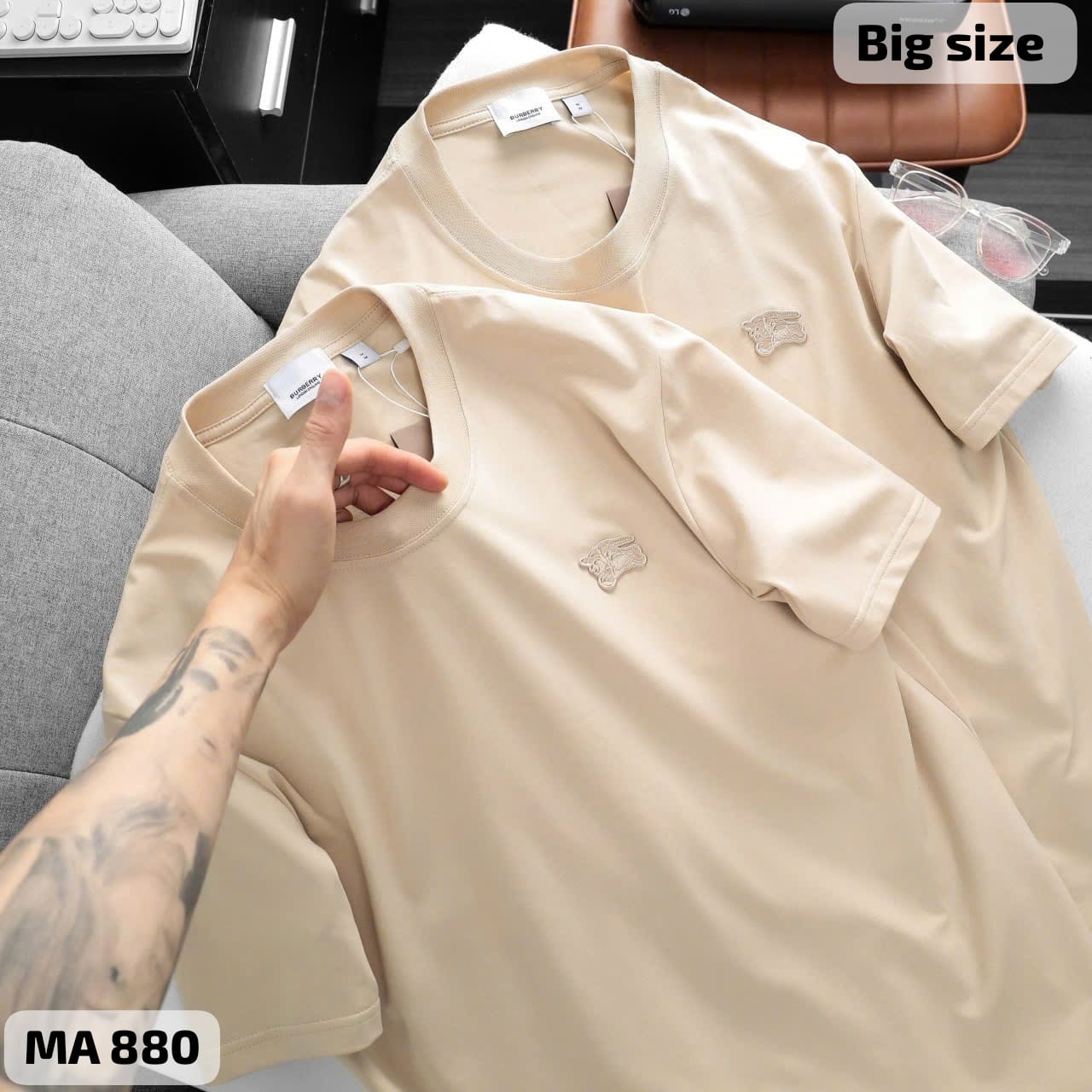 BURBENNY ROUND NECK T-SHIRT V - LIGHT CREAM View 2