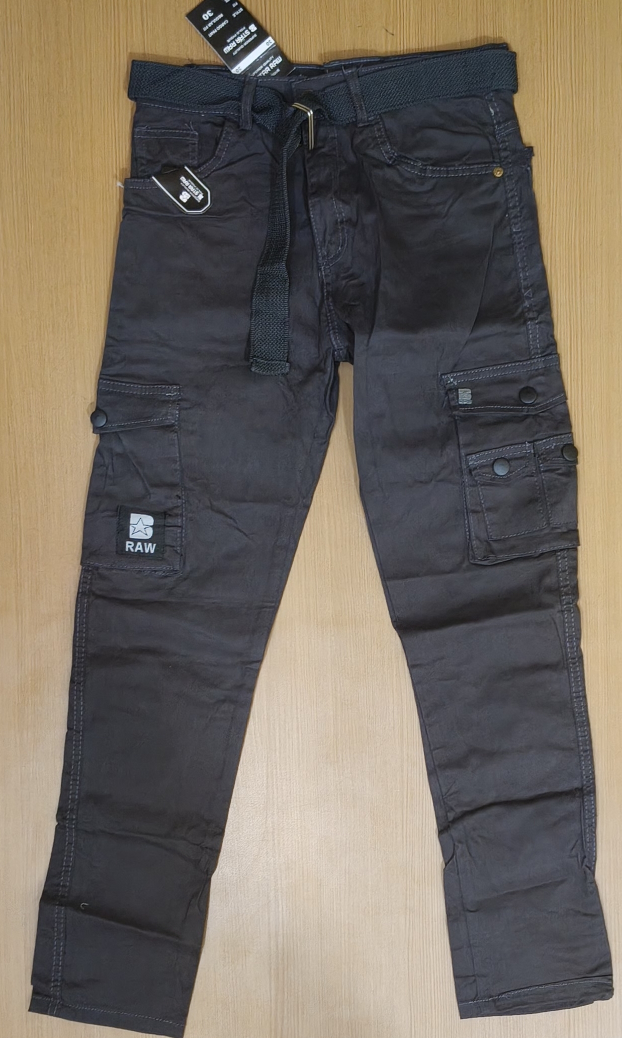 IMPORTANT CARGO PANT YO Hover