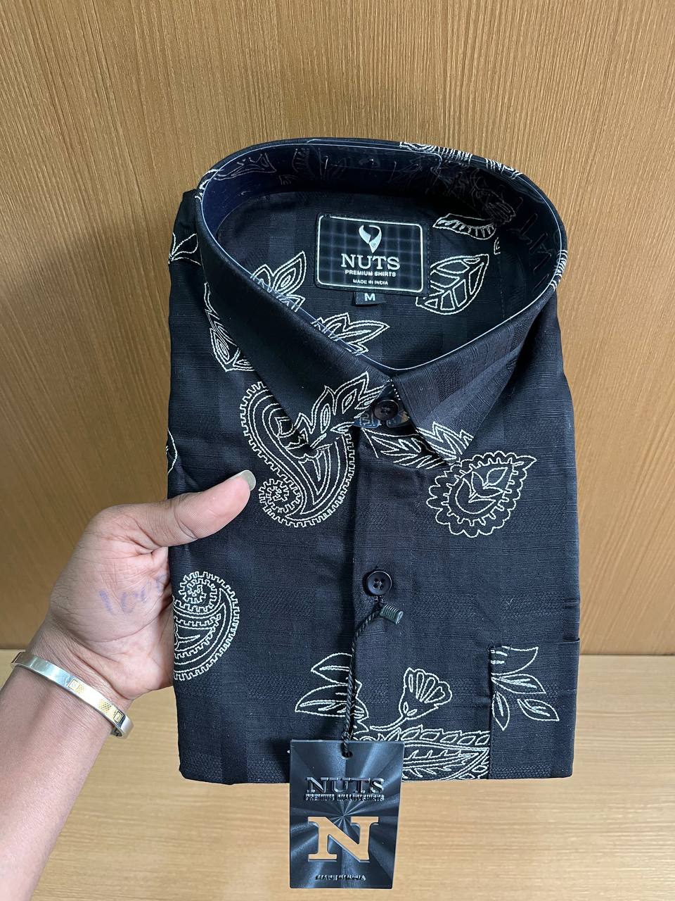 NUTS SHRIT. ZVB Hover