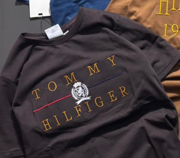 TOMMY HIL PREMIUM TEES FH Hover