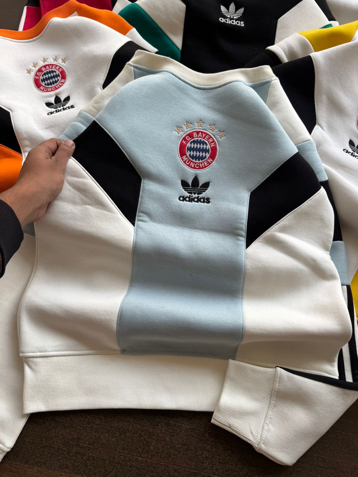 ADIBAS DROPSHOULDER SWEATSHIRT G-HVS - SKY BULE View 1