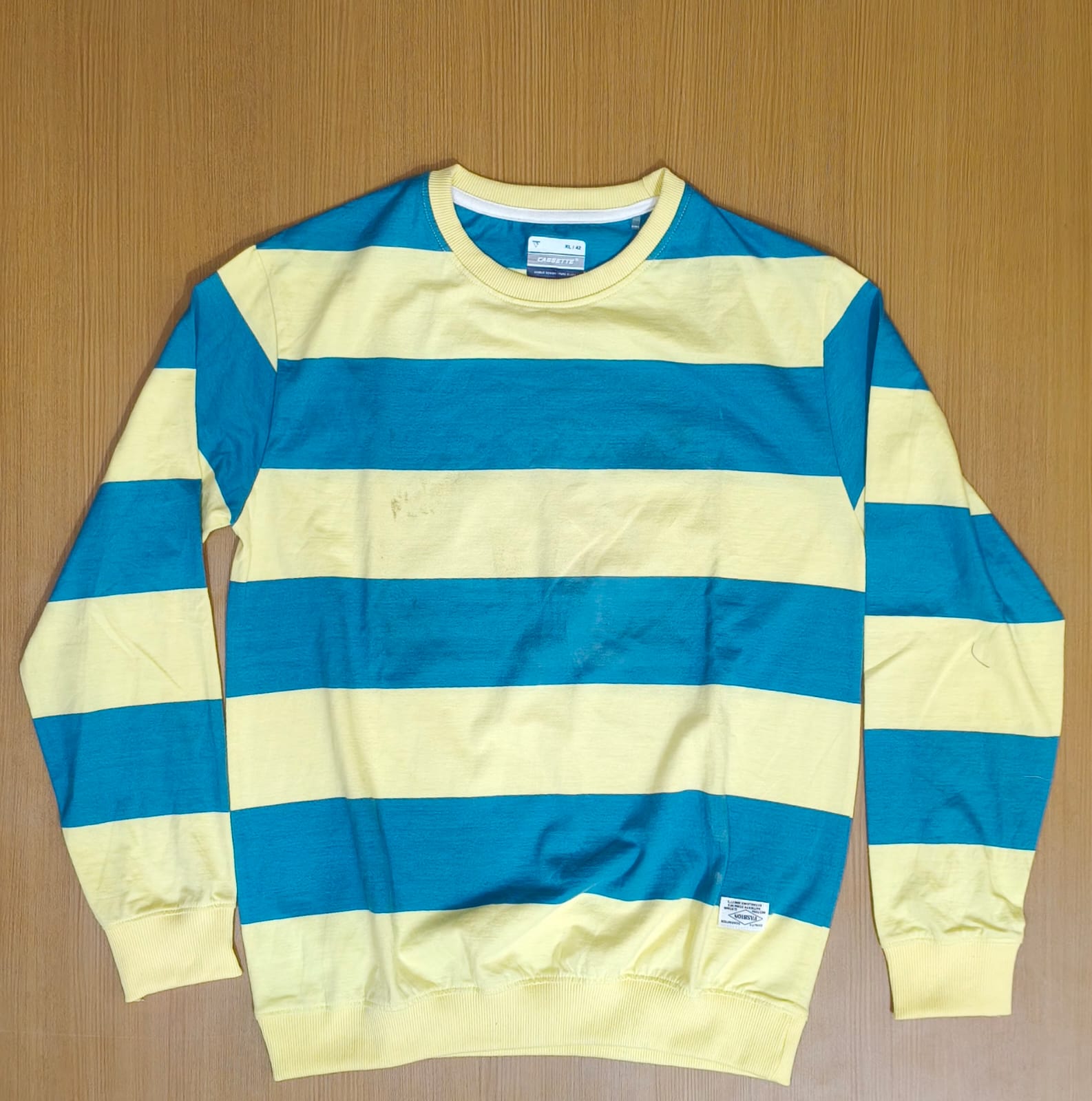 CASETTE FULLSLEEVE 45456 - Yellow View 1