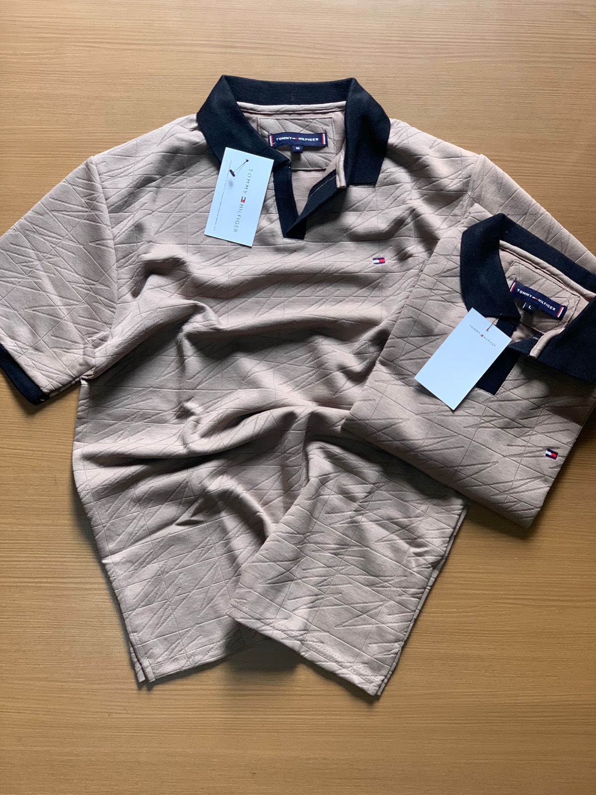 TONNY POLO NECK T-SHIRT V - Light Brown View 1