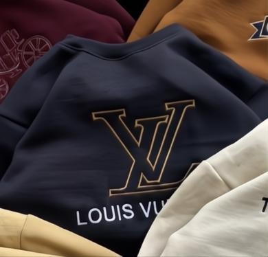 LV FULL SLEEVE T-SHIRT