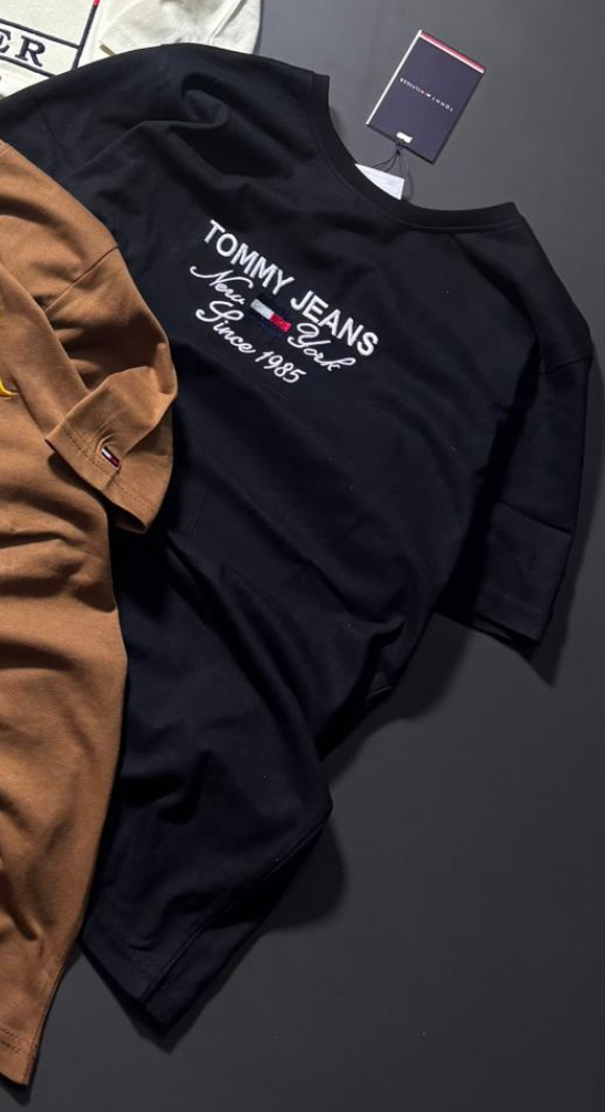 TOMMY HIL PREMIUM TEES AD