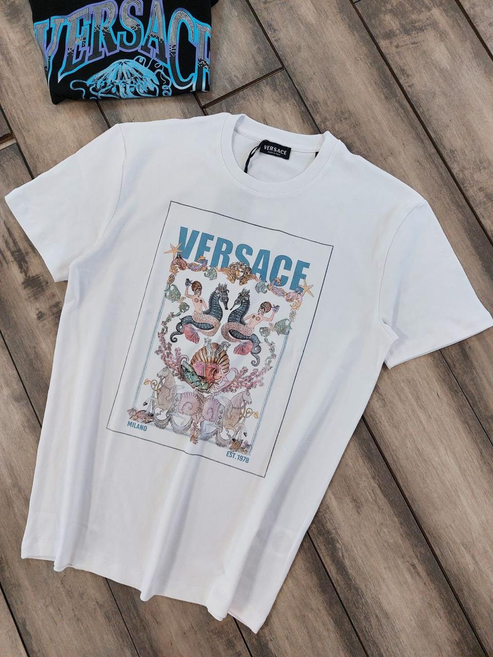VERSANE ROUND NECK T-SHIRT S02715