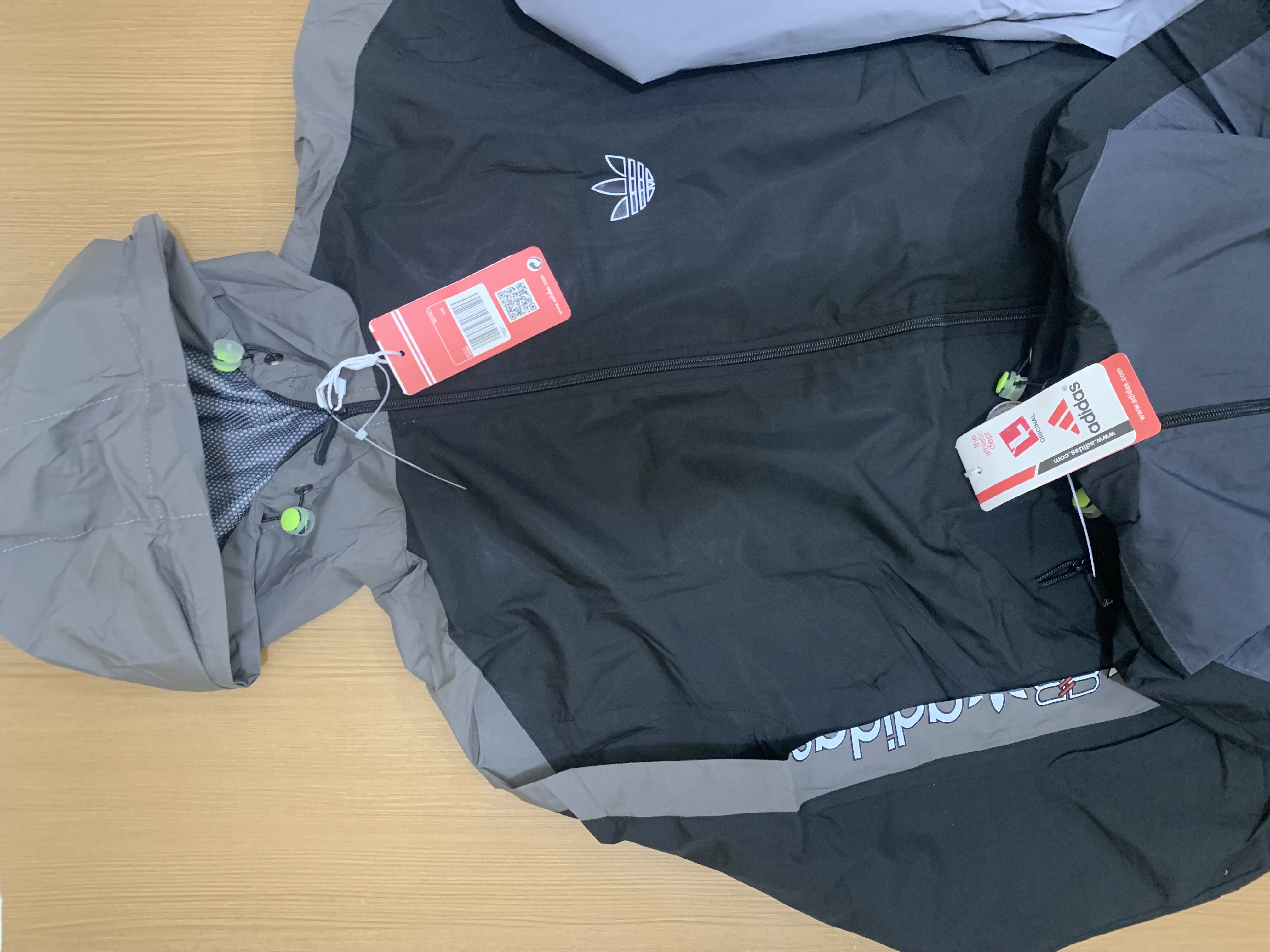 ADIDIS JACKET BVCV - Black View 1